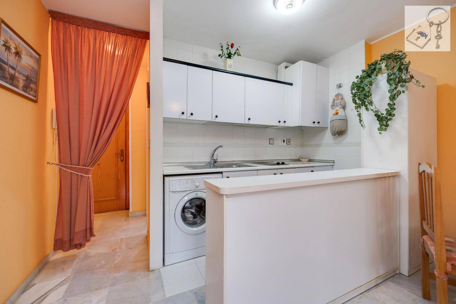 Penthouse for sale in Torrevieja - € 89,969 (Ref: 9594622)