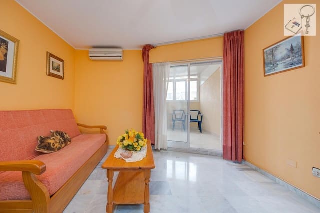 Penthouse zu verkaufen in Torrevieja - 89.969 € (Ref: 9594622)