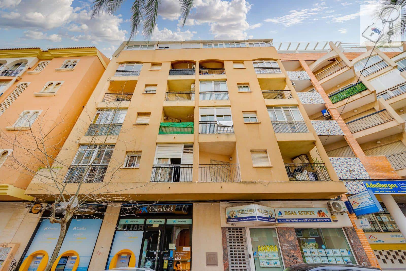 Penthouse for sale in Torrevieja - € 89,969 (Ref: 9594622)