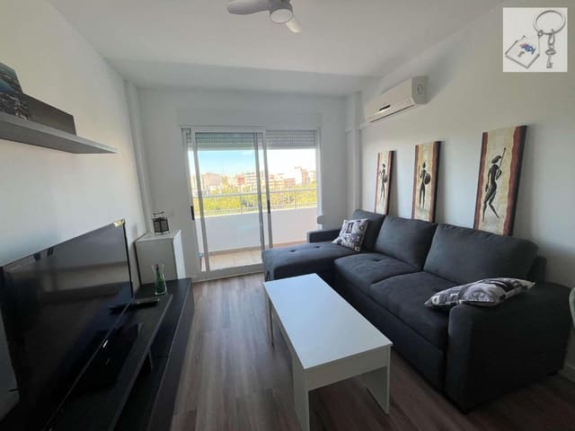1 soveværelse Strandlejlighed til leje i Puerto Deportivo, Torrevieja - € 820 (Ref: 9620765)
