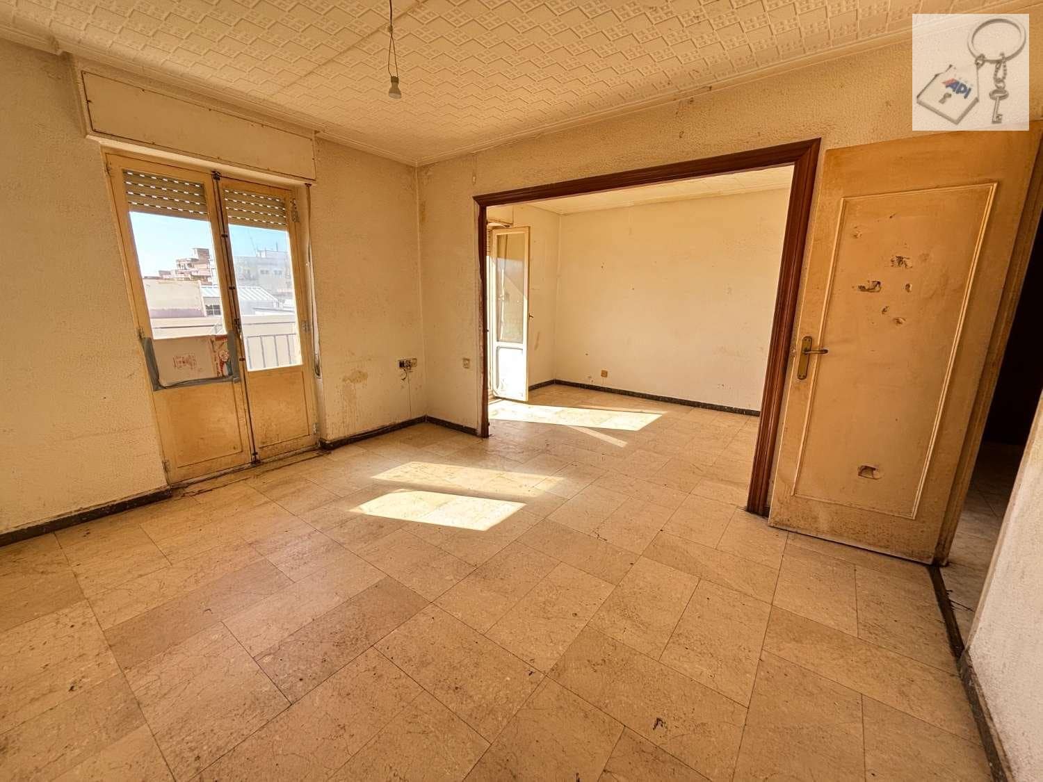 Apartamento Playa de 4 habitaciones en Novelda en venta - 85.000 € (Ref: 9676768)