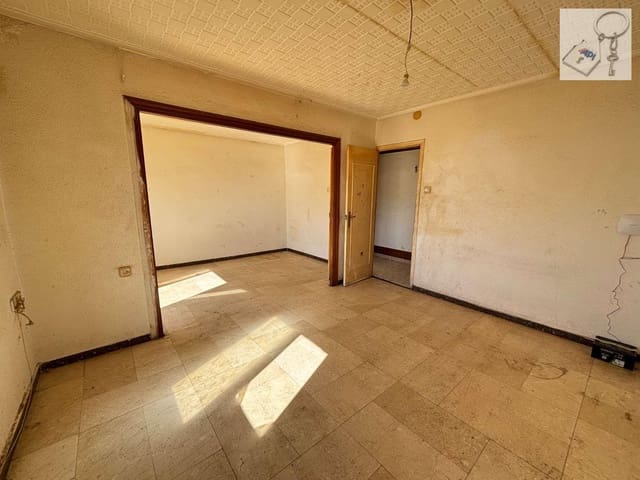 Apartamento Playa de 4 habitaciones en Novelda en venta - 85.000 € (Ref: 9676768)