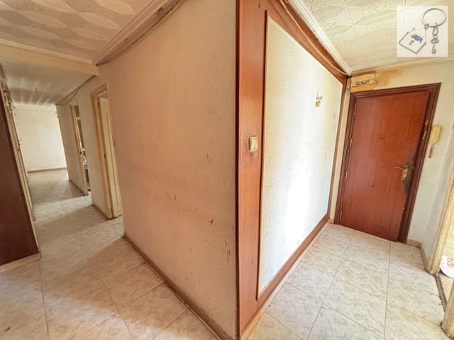 Apartamento Playa de 4 habitaciones en Novelda en venta - 85.000 € (Ref: 9676768)