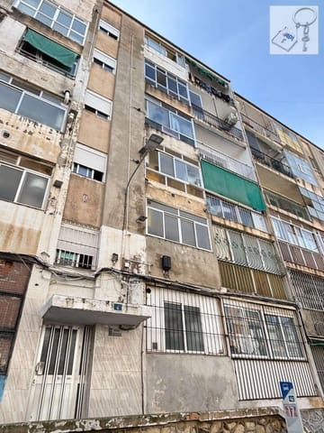 2 bedroom Flat for sale in Colonia Requena, Alicante / Alacant city - € 90,000 (Ref: 9676769)