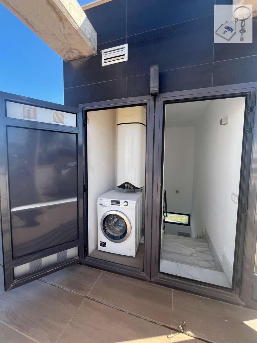 3 Zimmer Villa zu verkaufen in Orihuela Costa mit Pool - 489.900 € (Ref: 9714490)