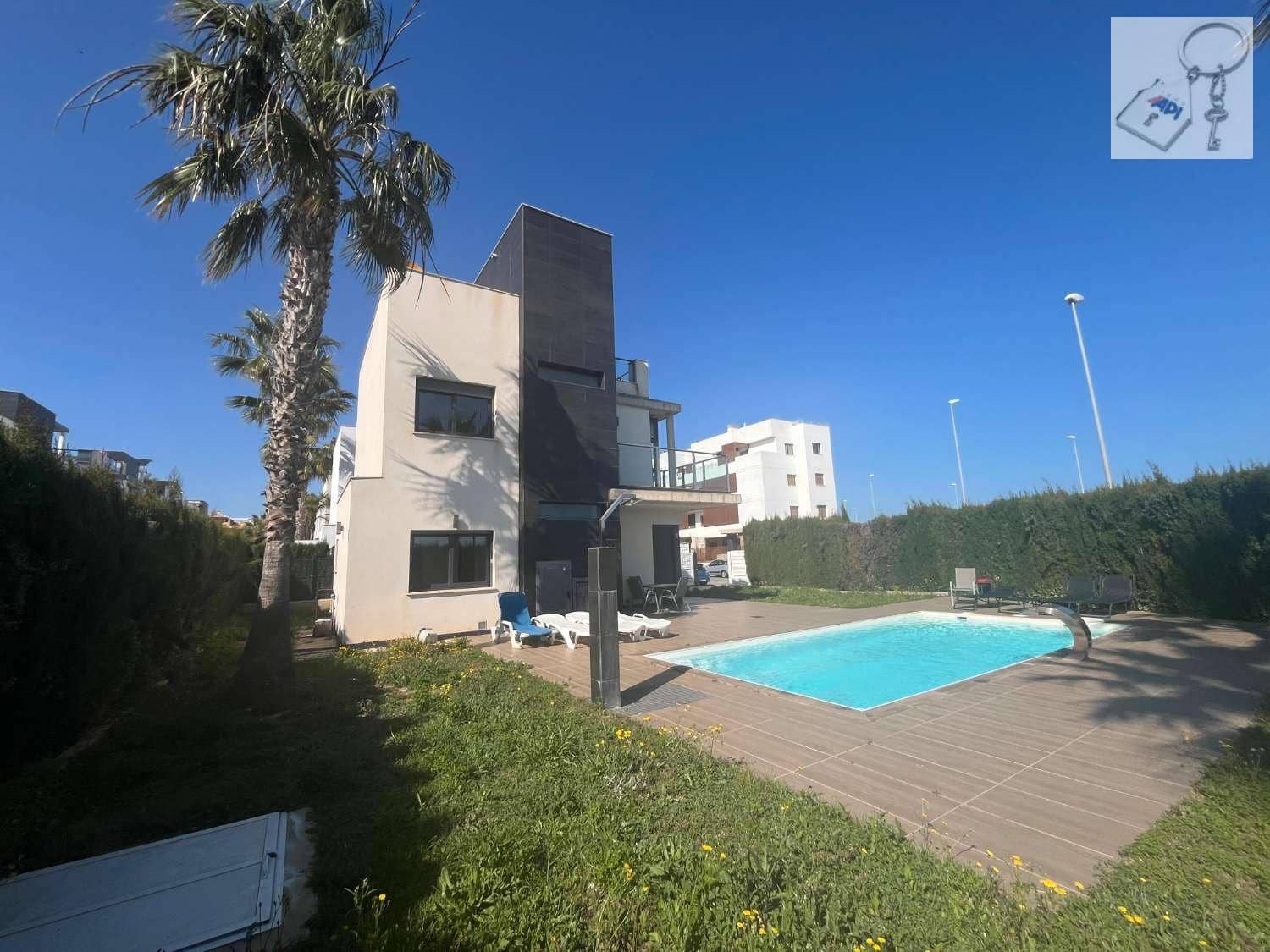 3 Zimmer Villa zu verkaufen in Orihuela Costa mit Pool - 489.900 € (Ref: 9714490)