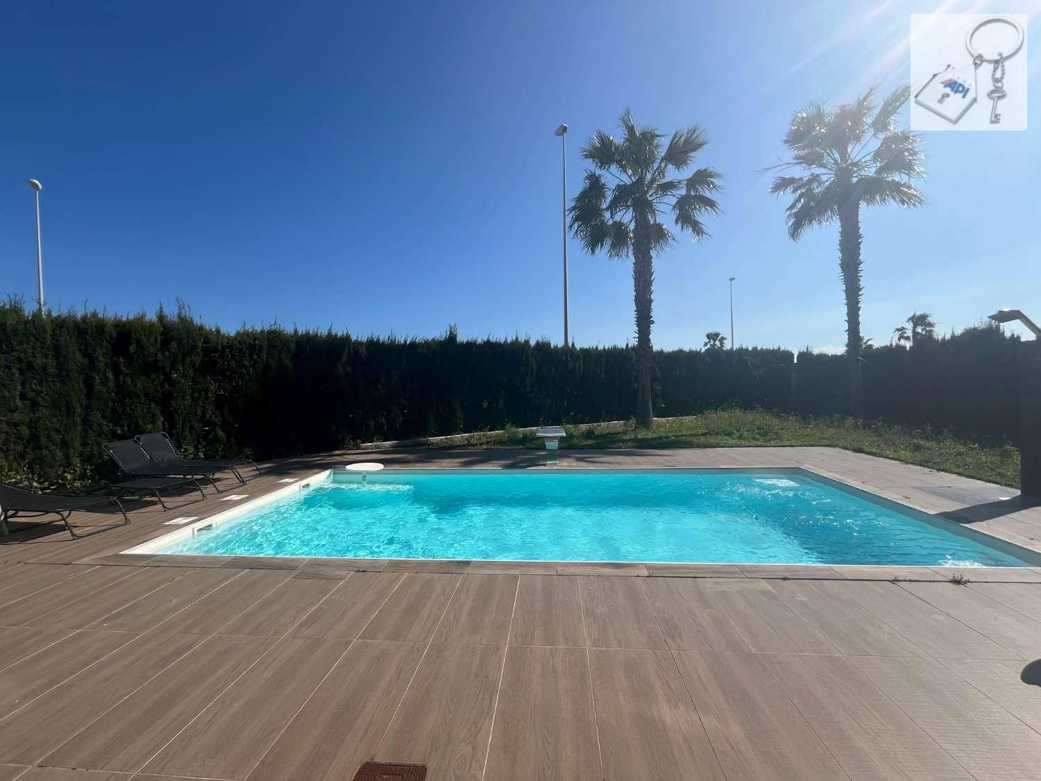 3 Zimmer Villa zu verkaufen in Orihuela Costa mit Pool - 489.900 € (Ref: 9714490)