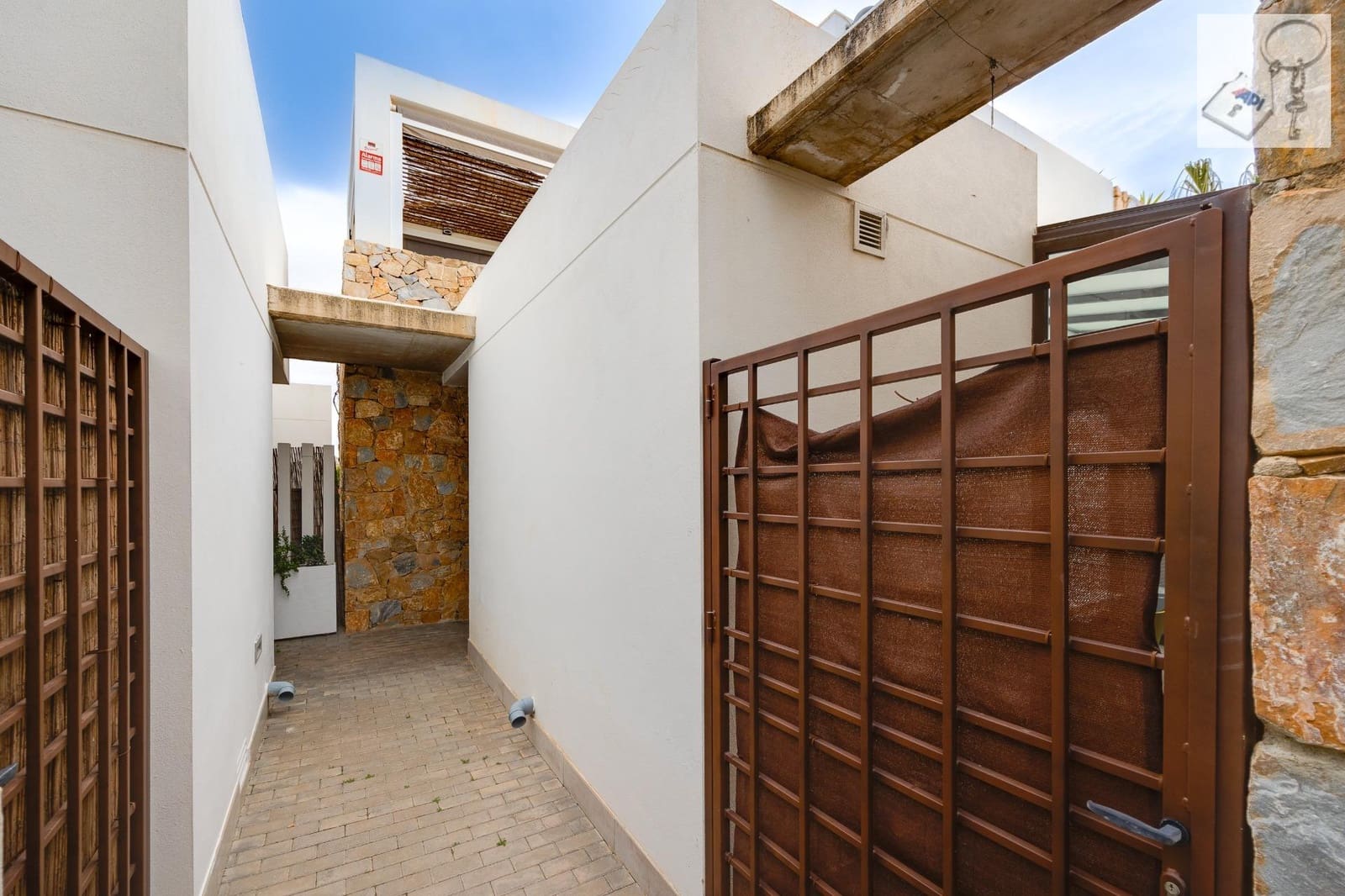 2 Zimmer Finca/Landgut zu verkaufen in Orihuela mit Pool - 349.000 € (Ref: 9728562)