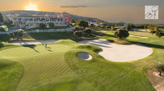 4 bedroom Villa for sale in Algorfa with pool - € 770,000 (Ref: 9728564)