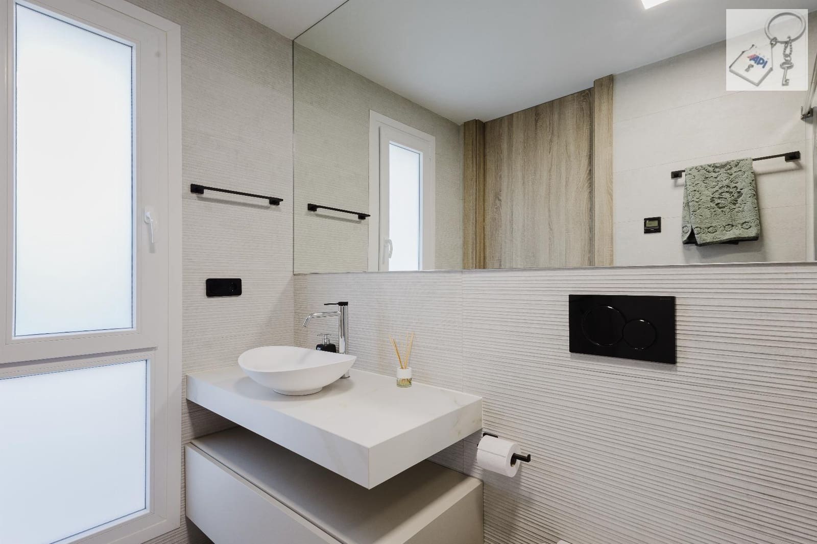 4 bedroom Villa for sale in Algorfa with pool - € 770,000 (Ref: 9728564)