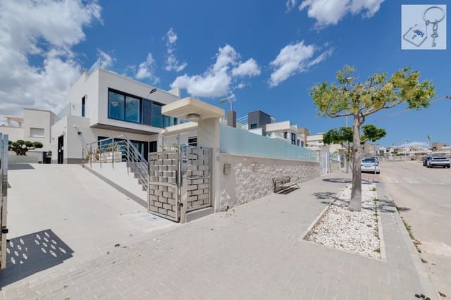 5 chambre Villa/Maison à vendre à San Miguel de Salinas avec piscine - 849 000 € (Ref: 9728565)