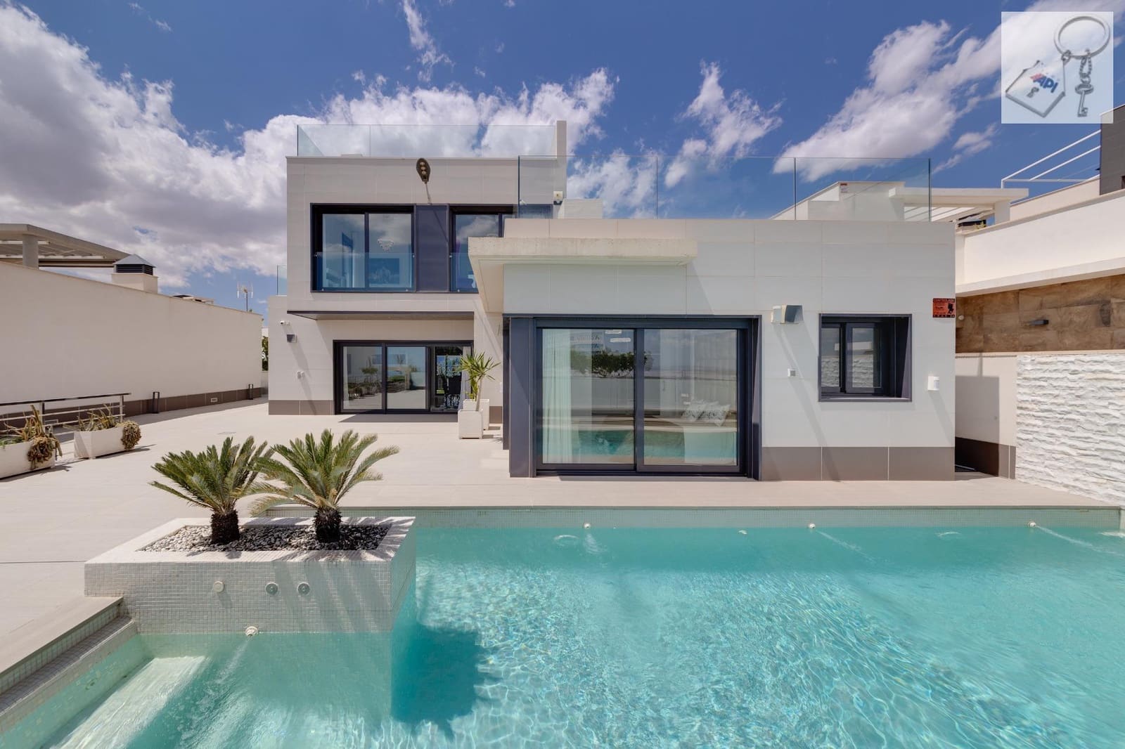 5 chambre Villa/Maison à vendre à San Miguel de Salinas avec piscine - 849 000 € (Ref: 9728565)