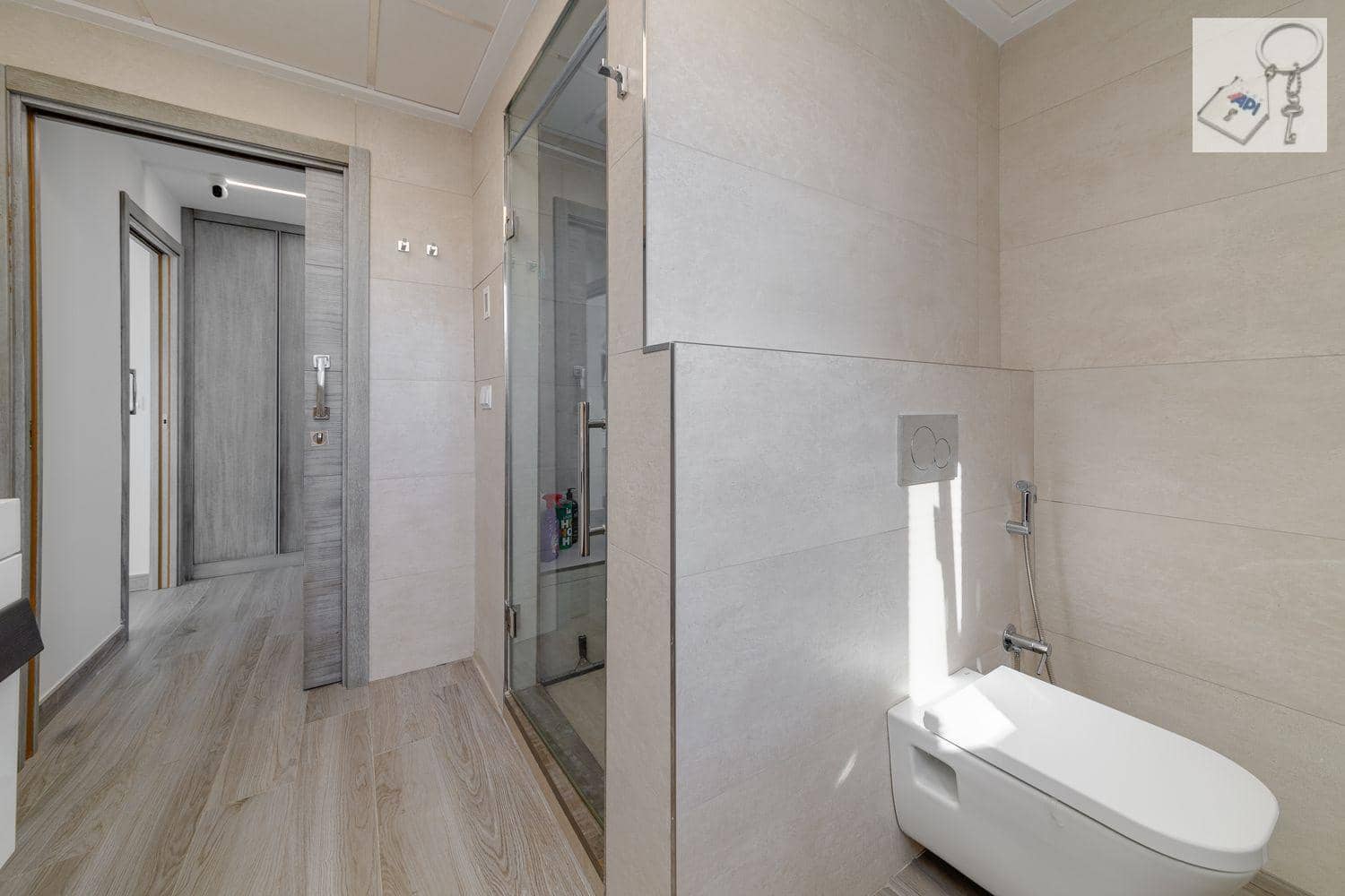 3 sypialnia Willa na sprzedaż w Torrevieja z basenem - 1 275 000 € (Ref: 9728566)