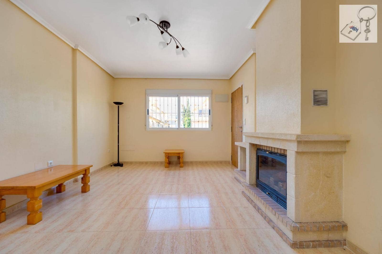 3 soverom Finca/Herregård til salgs i Orihuela med svømmebasseng - € 199 000 (Ref: 9790226)