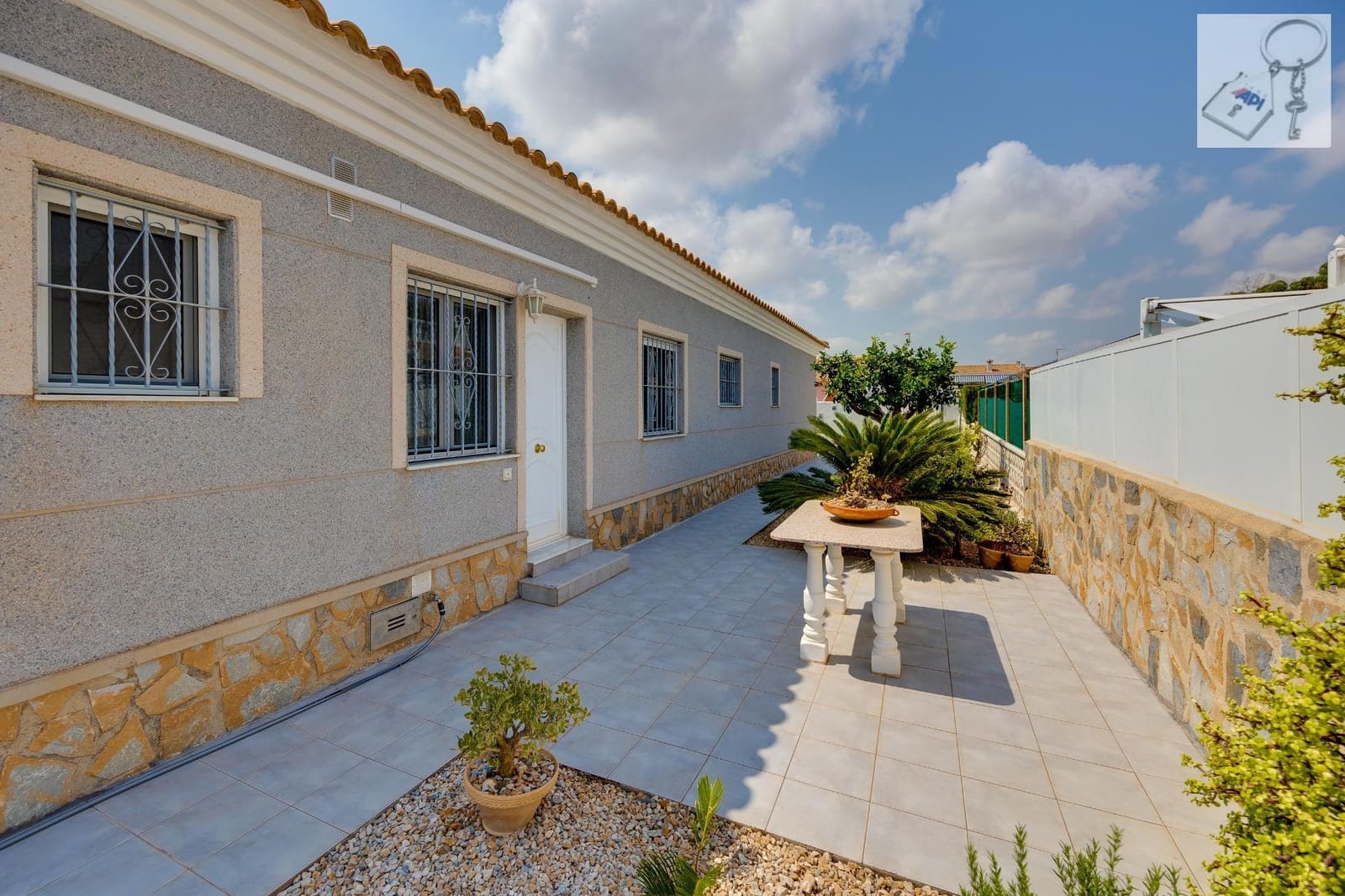4 bedroom Villa for sale in Orihuela with pool - € 645,000 (Ref: 9790227)