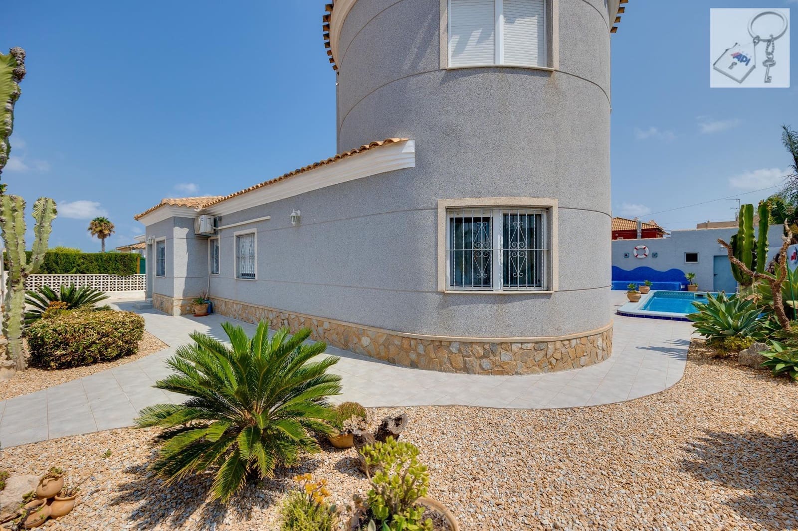 4 bedroom Villa for sale in Orihuela with pool - € 645,000 (Ref: 9790227)