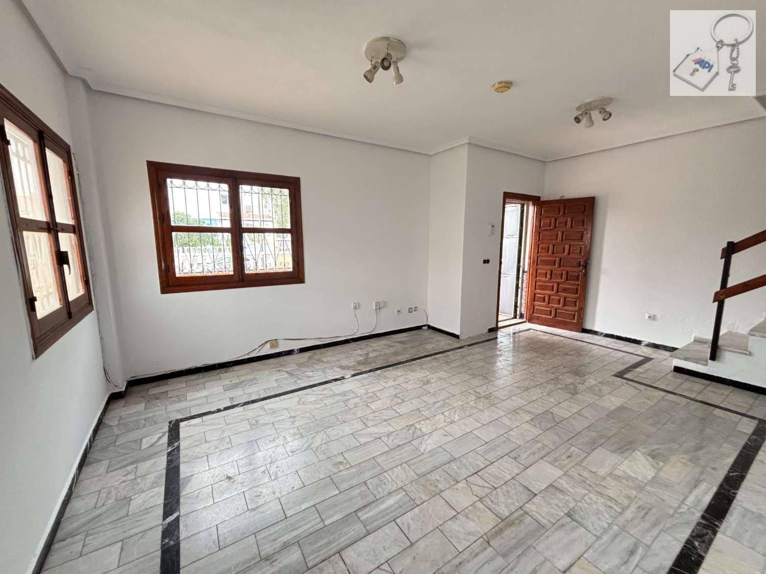 3 bedroom Flat for sale in El Chaparral - € 195,000 (Ref: 9806074)