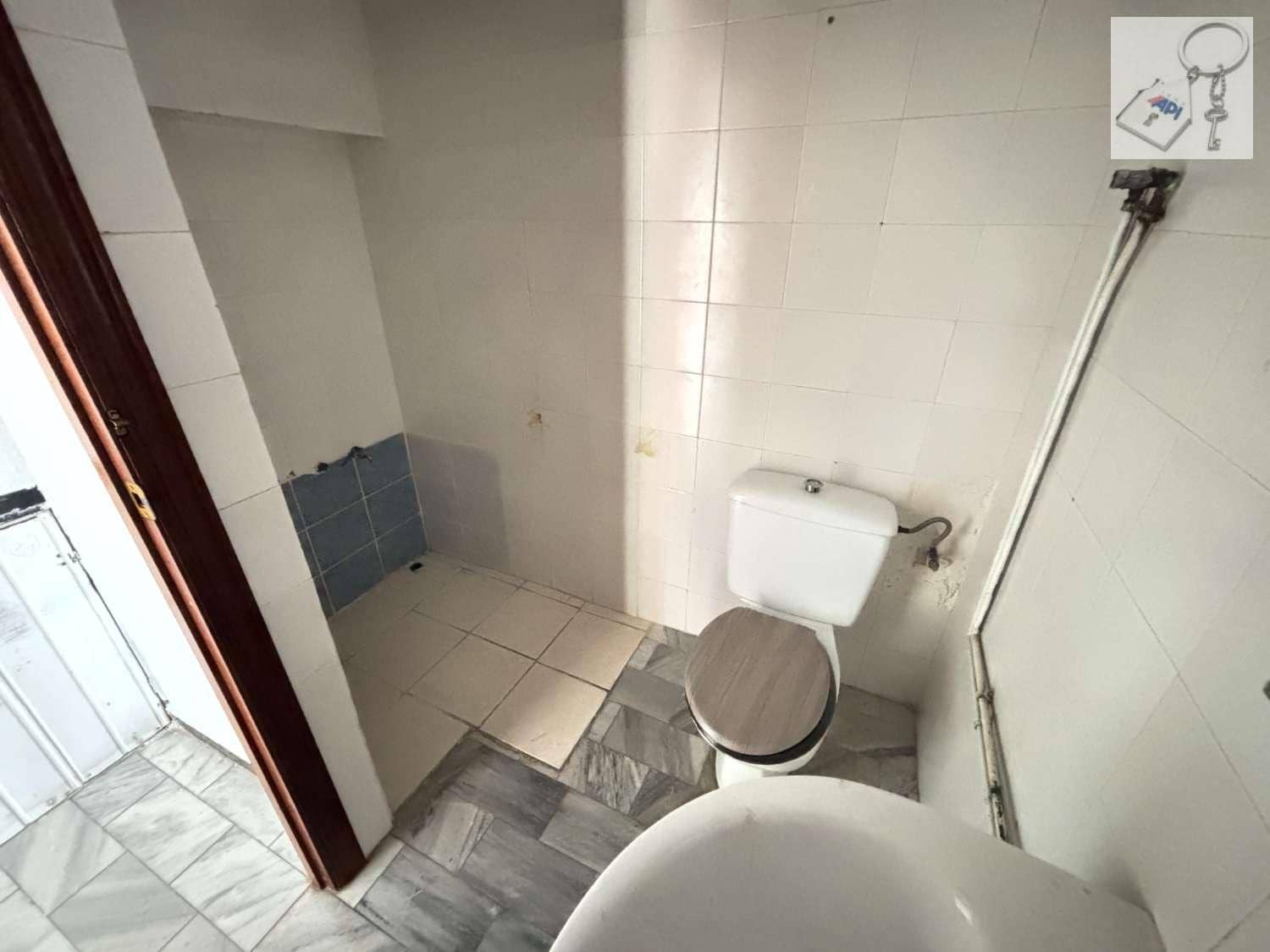 3 bedroom Flat for sale in El Chaparral - € 195,000 (Ref: 9806074)