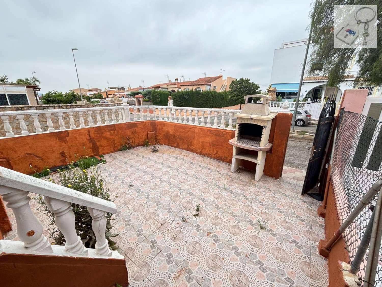 3 bedroom Flat for sale in El Chaparral - € 195,000 (Ref: 9806074)