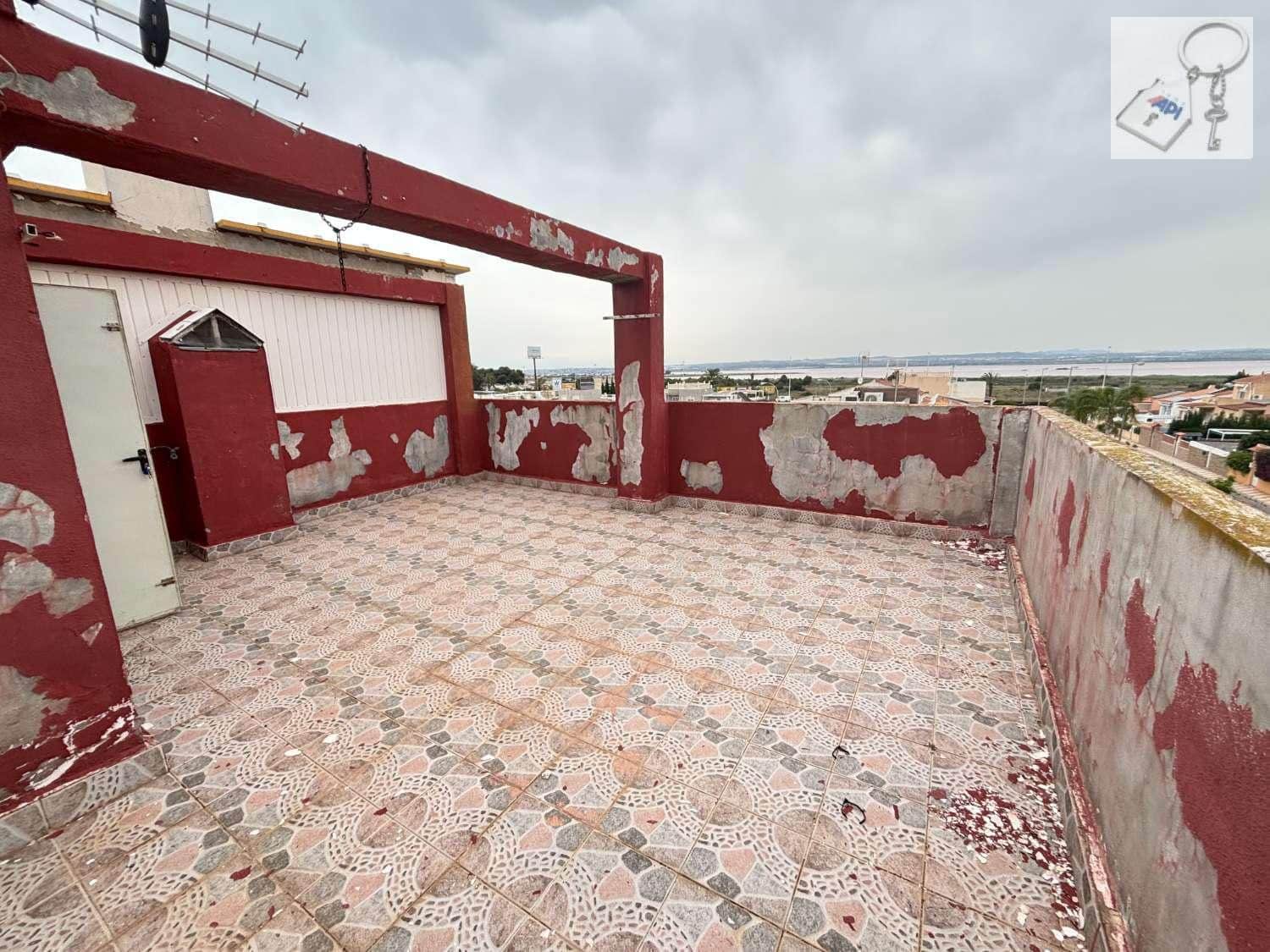 3 bedroom Flat for sale in El Chaparral - € 195,000 (Ref: 9806074)