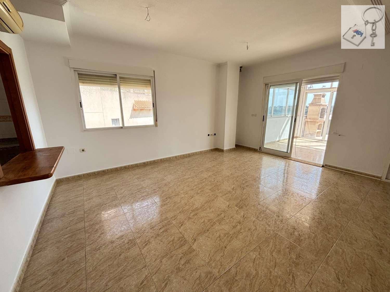 2 slaapkamer Flat te koop in Campoamor met zwembad garage - € 282.150 (Ref: 9807643)