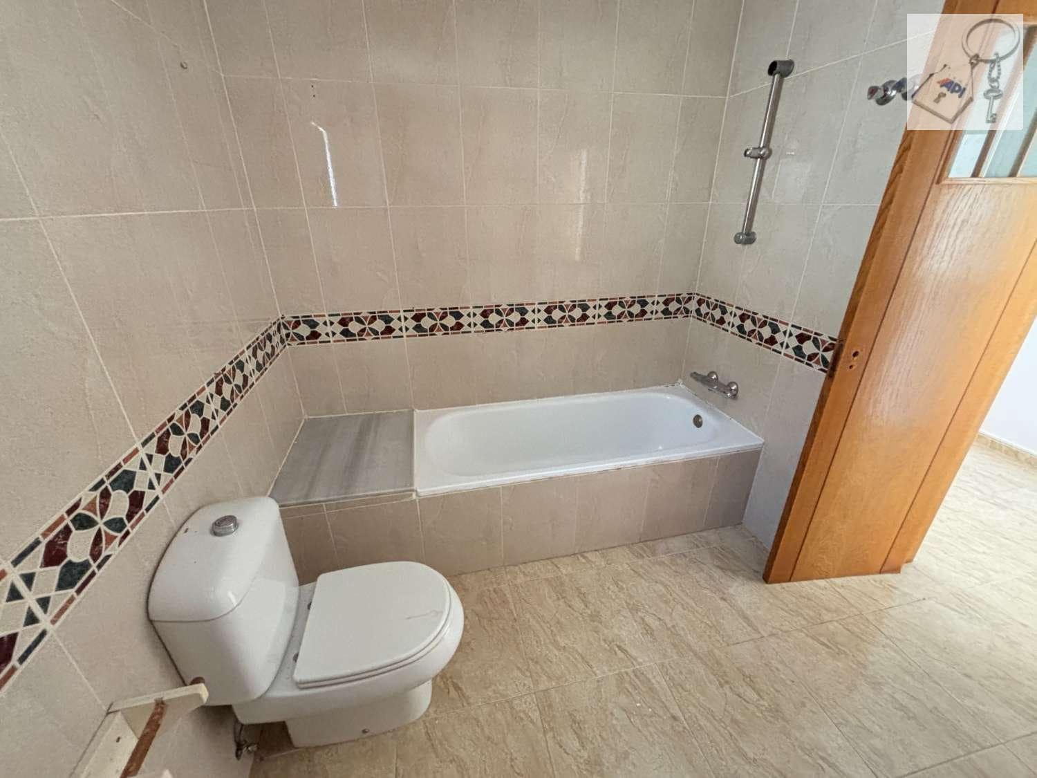 2 slaapkamer Flat te koop in Campoamor met zwembad garage - € 282.150 (Ref: 9807643)
