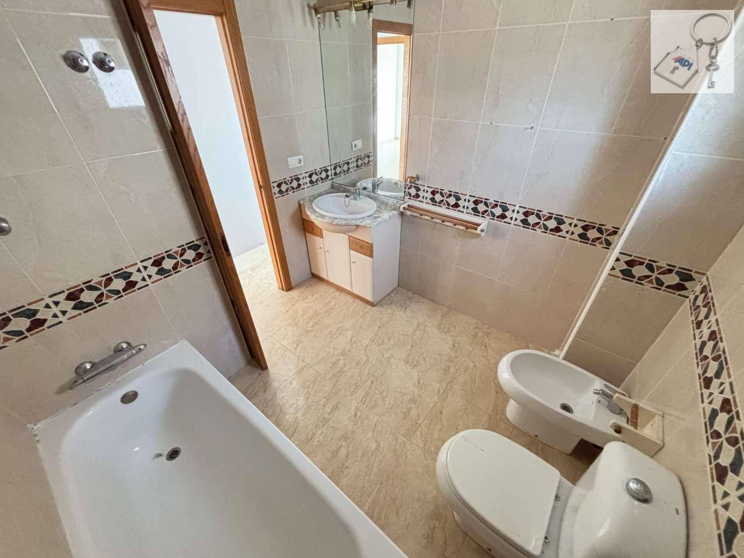 2 slaapkamer Flat te koop in Campoamor met zwembad garage - € 282.150 (Ref: 9807643)