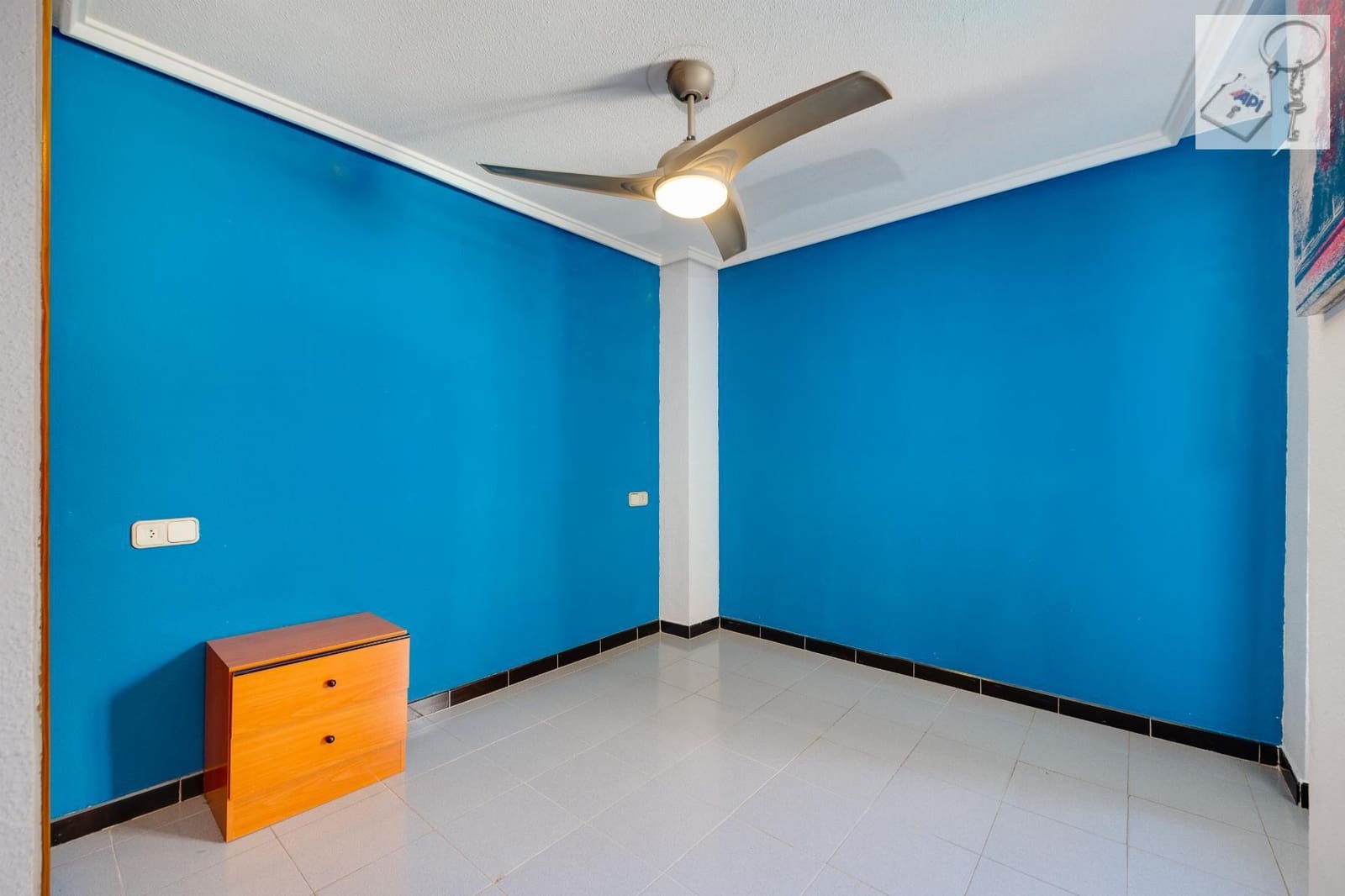 1 chambre Appartement à vendre à Torrevieja avec piscine - 99 990 € (Ref: 9815473)