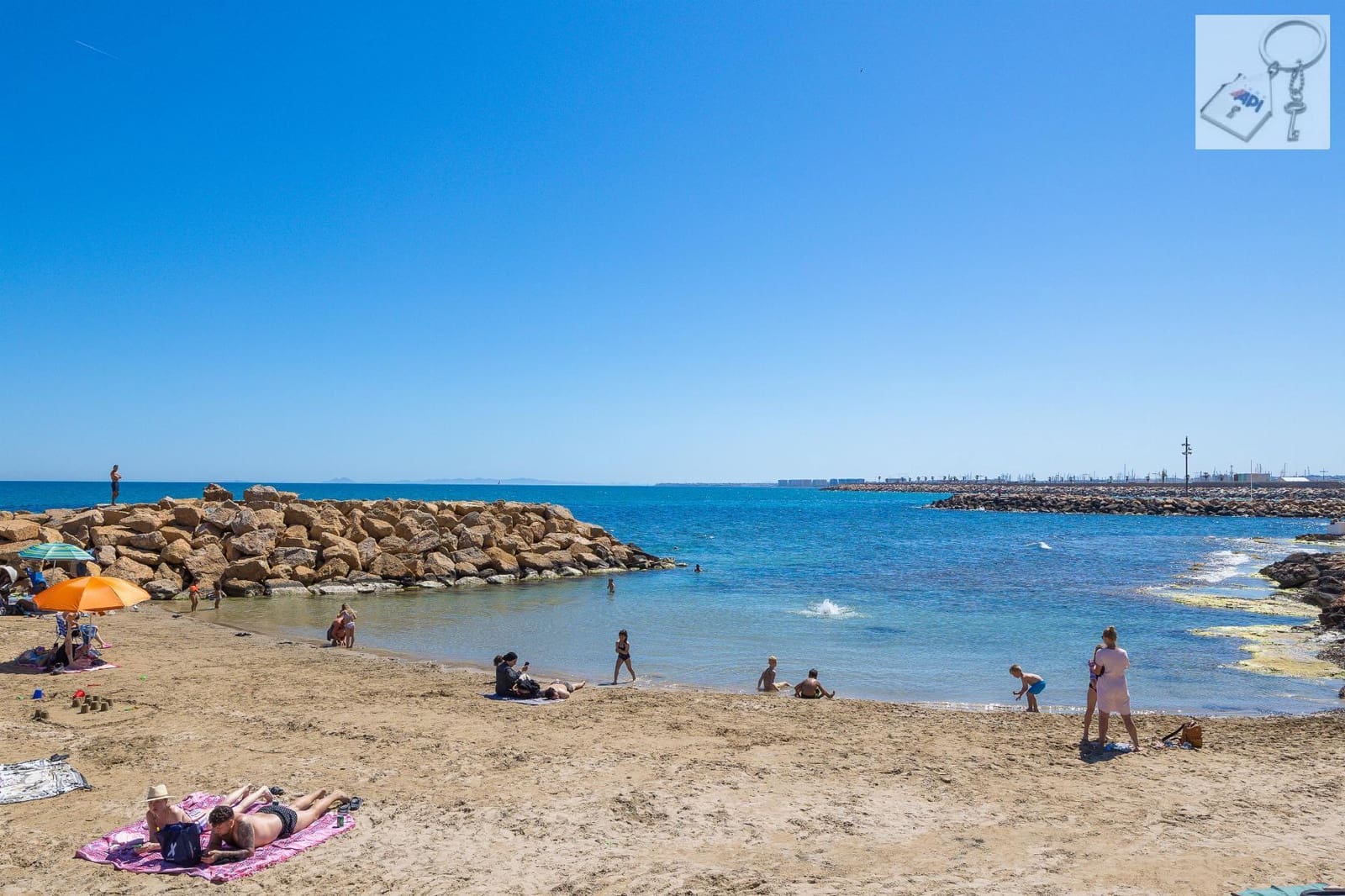 1 chambre Appartement à vendre à Torrevieja avec piscine - 99 990 € (Ref: 9815473)