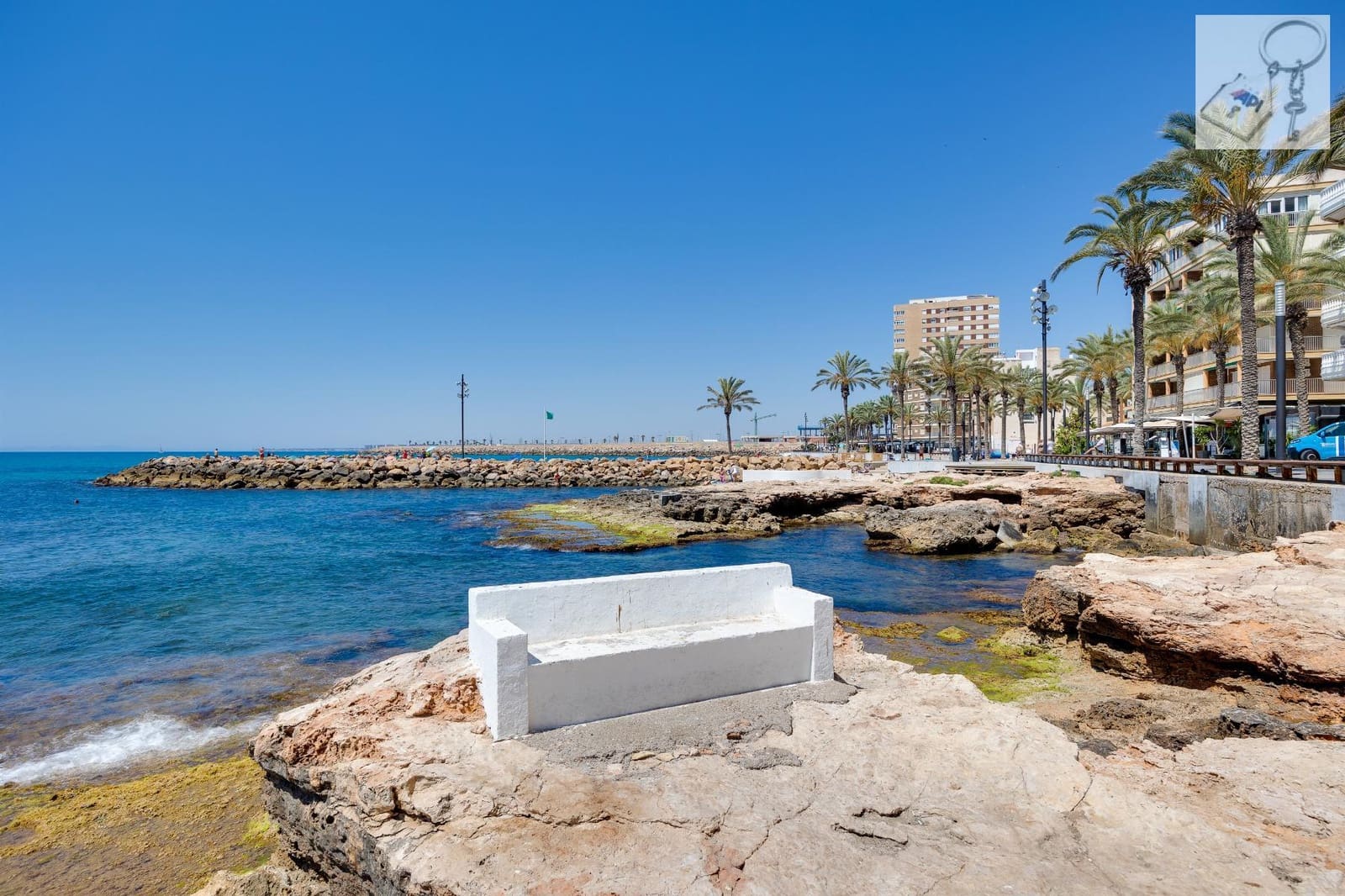 1 chambre Appartement à vendre à Torrevieja avec piscine - 99 990 € (Ref: 9815473)