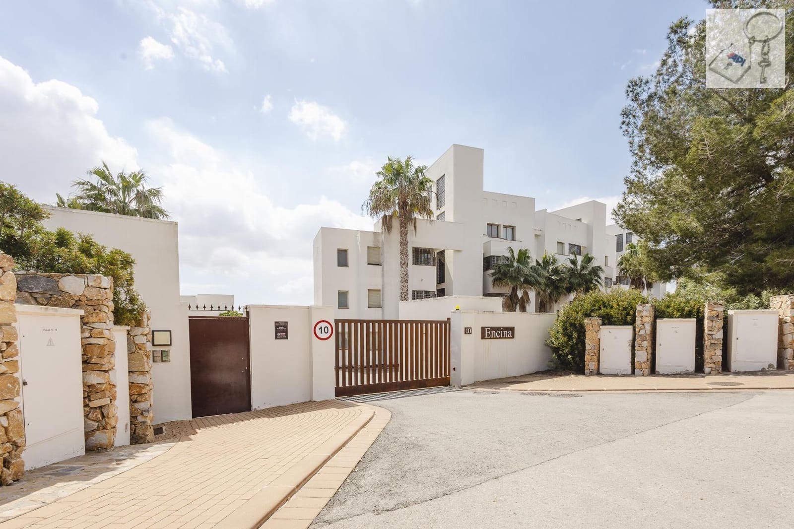 2 soverom Leilighet til salgs i Orihuela med svømmebasseng - € 339 000 (Ref: 9815475)