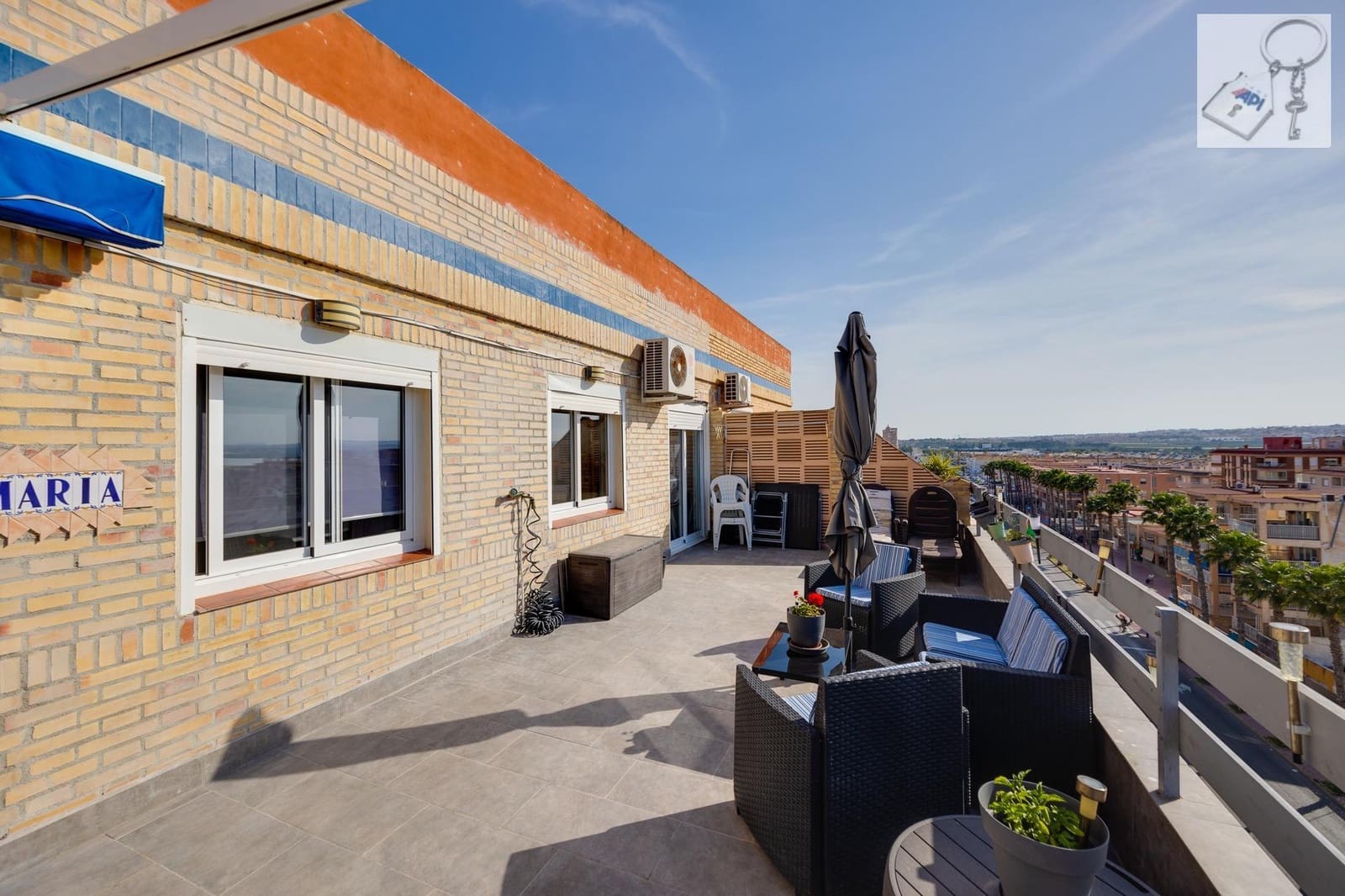 3 soverom Penthouse til salgs i Torrevieja - € 299 000 (Ref: 9821988)