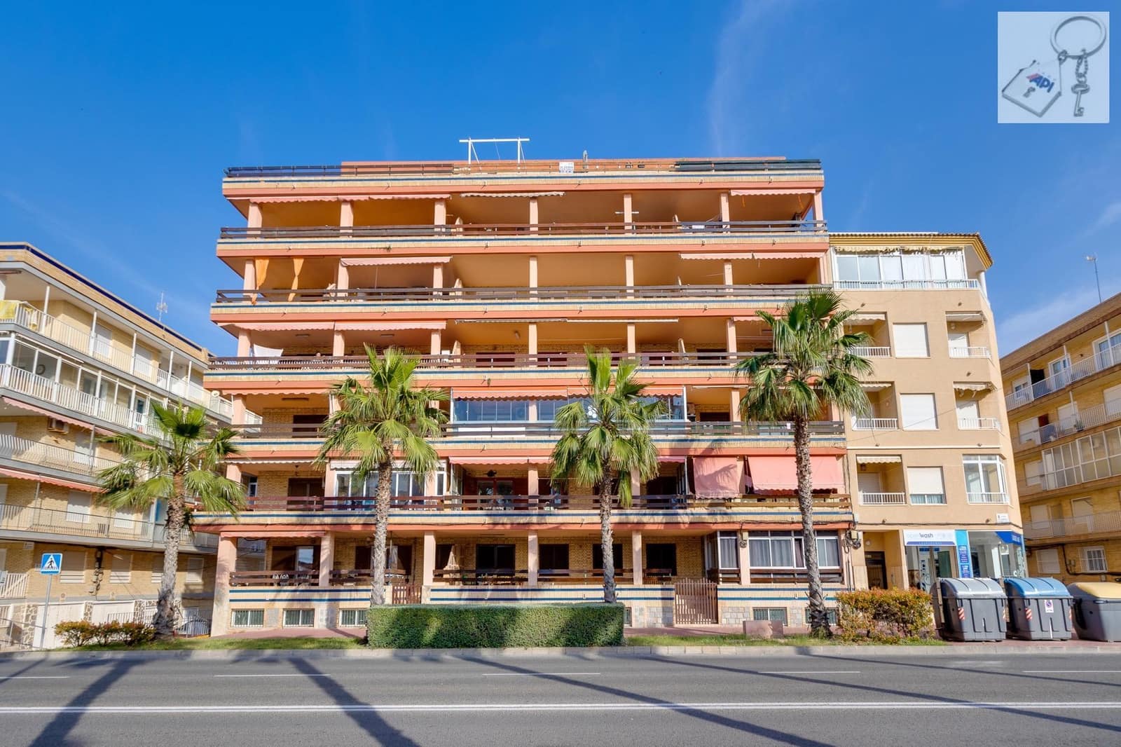 3 soverom Penthouse til salgs i Torrevieja - € 299 000 (Ref: 9821988)