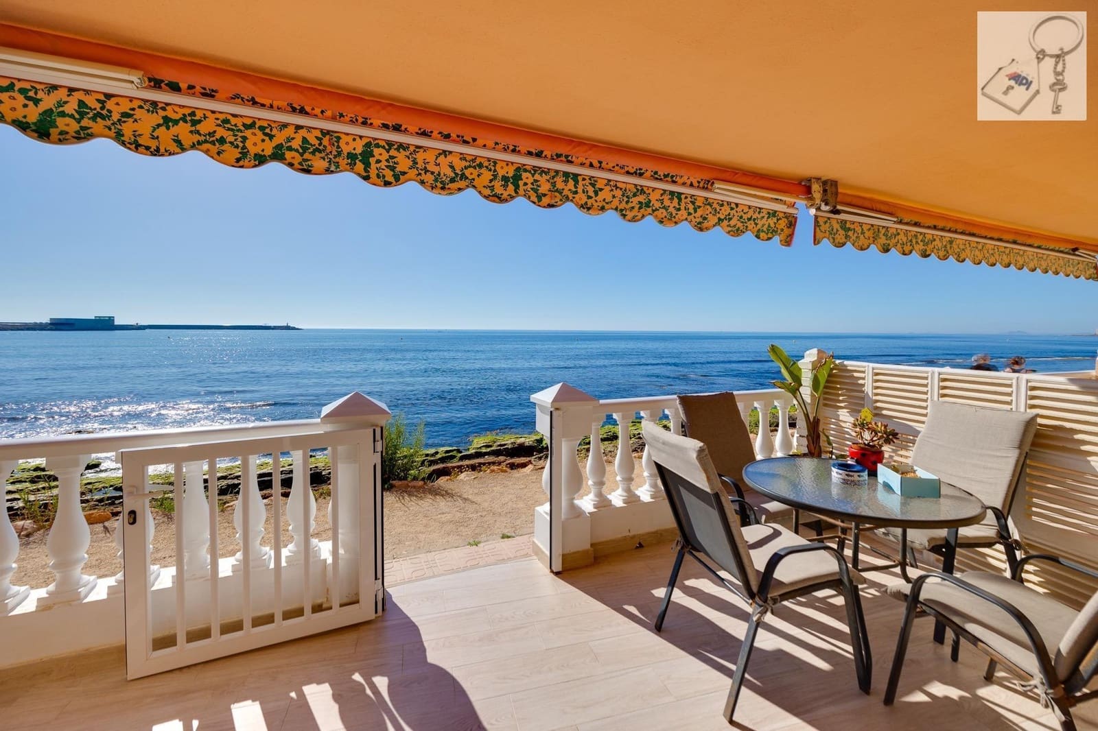 3 soverom Penthouse til salgs i Torrevieja - € 299 000 (Ref: 9821988)