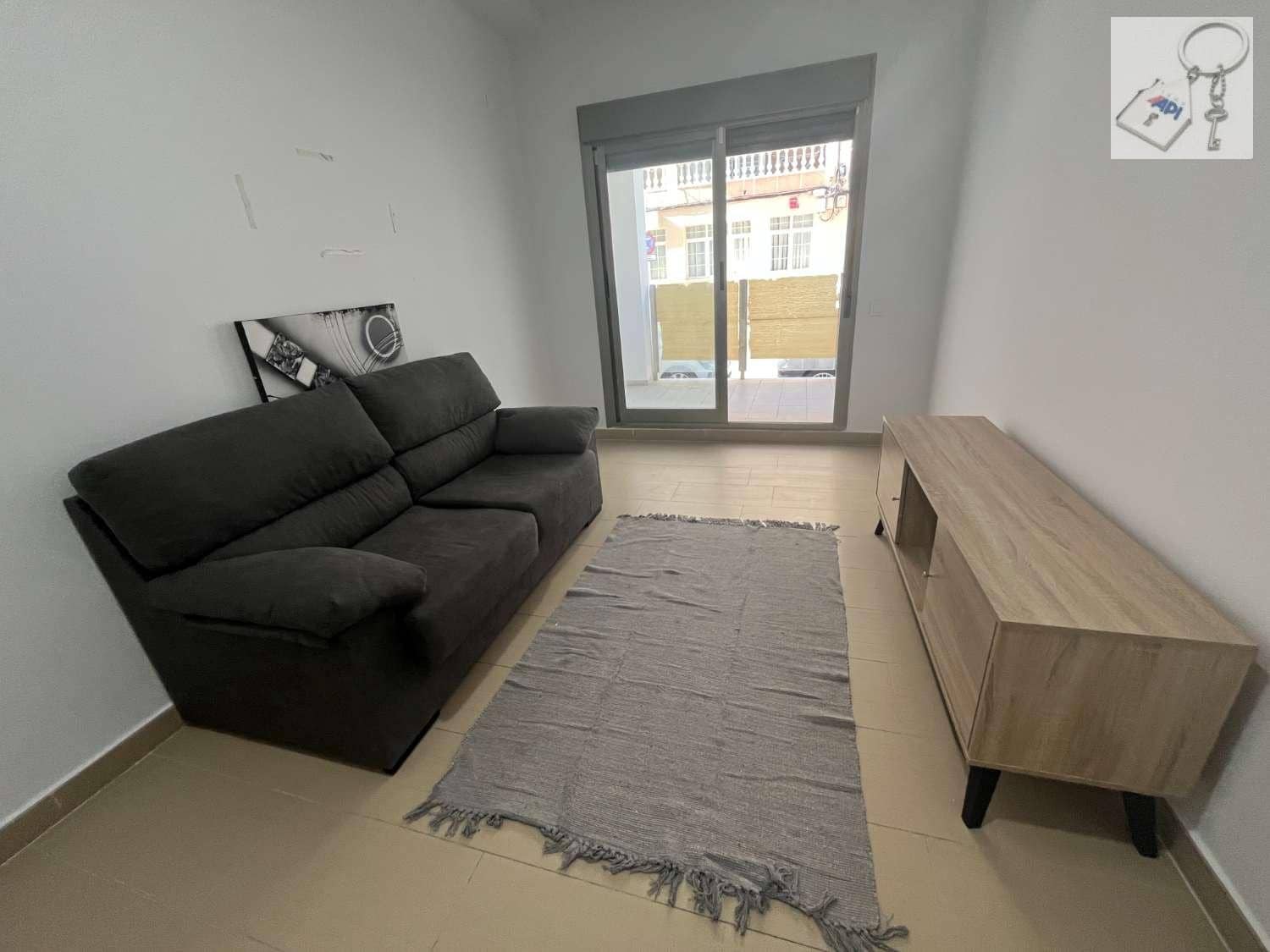 2 chambre Appartement de Plage à vendre à Guardamar del Segura avec garage - 190 000 € (Ref: 9826155)