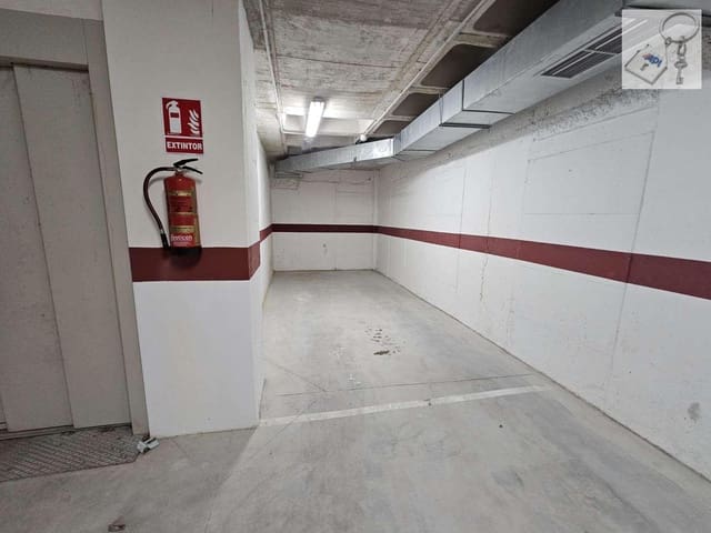 2 chambre Appartement de Plage à vendre à Guardamar Playa, Guardamar del Segura avec garage - 190 000 € (Ref: 9826155)