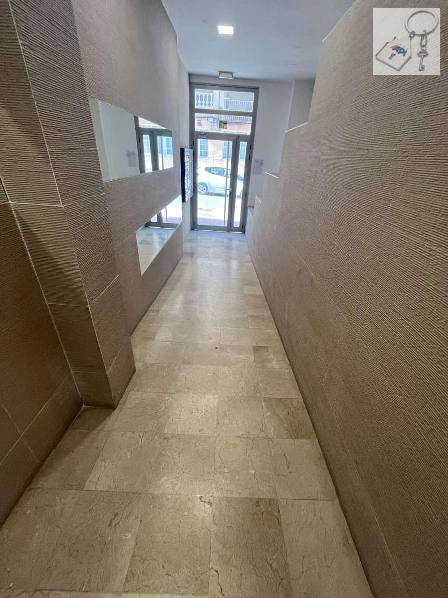 2 chambre Appartement de Plage à vendre à Guardamar del Segura avec garage - 190 000 € (Ref: 9826156)