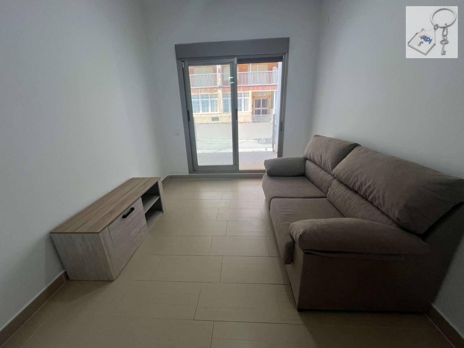 2 chambre Appartement de Plage à vendre à Guardamar del Segura avec garage - 190 000 € (Ref: 9826156)