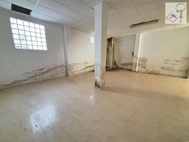 Komercyjne na sprzedaż w Las Piscinas Naturales, Torrevieja - 78 000 € (Ref: 9844817)