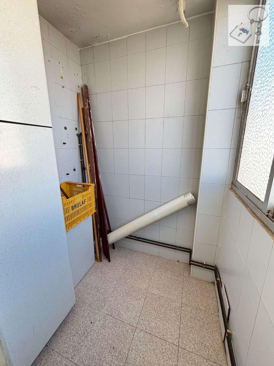 3 sovrum Lägenhet till salu i Denia - 185 000 € (Ref: 9854886)