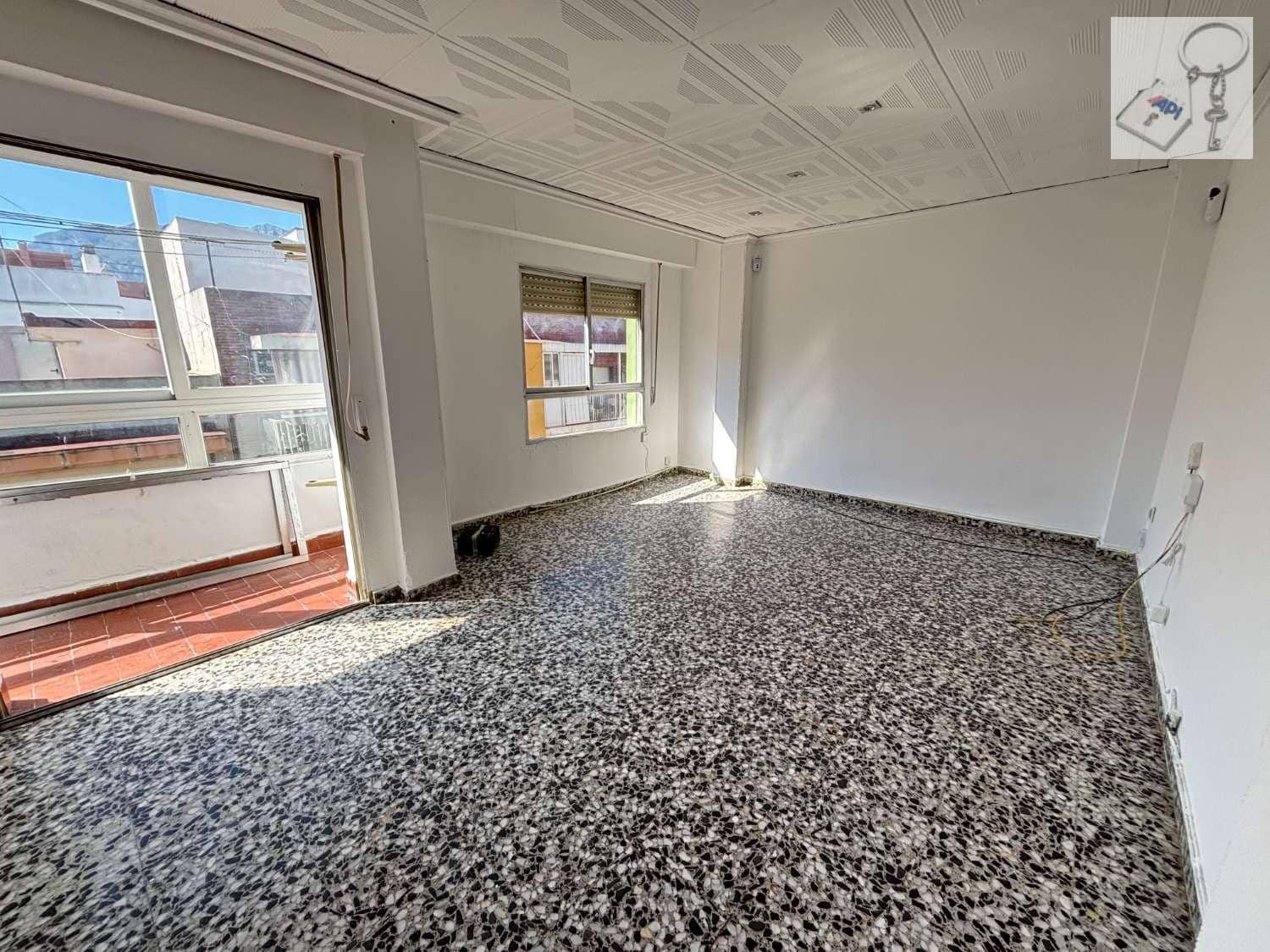 3 sovrum Lägenhet till salu i Denia - 185 000 € (Ref: 9854886)