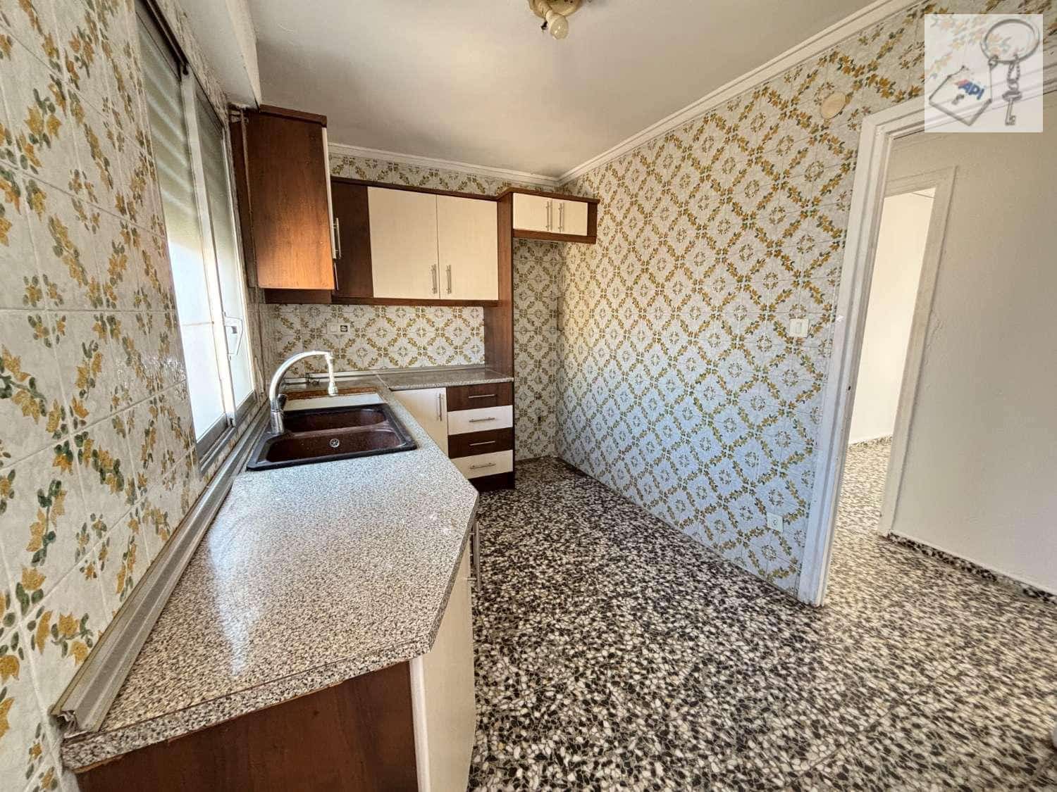 3 sovrum Lägenhet till salu i Denia - 185 000 € (Ref: 9854886)