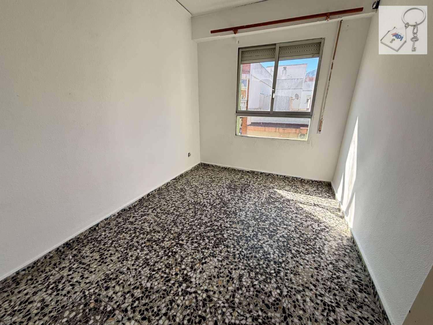 3 sovrum Lägenhet till salu i Denia - 185 000 € (Ref: 9854886)
