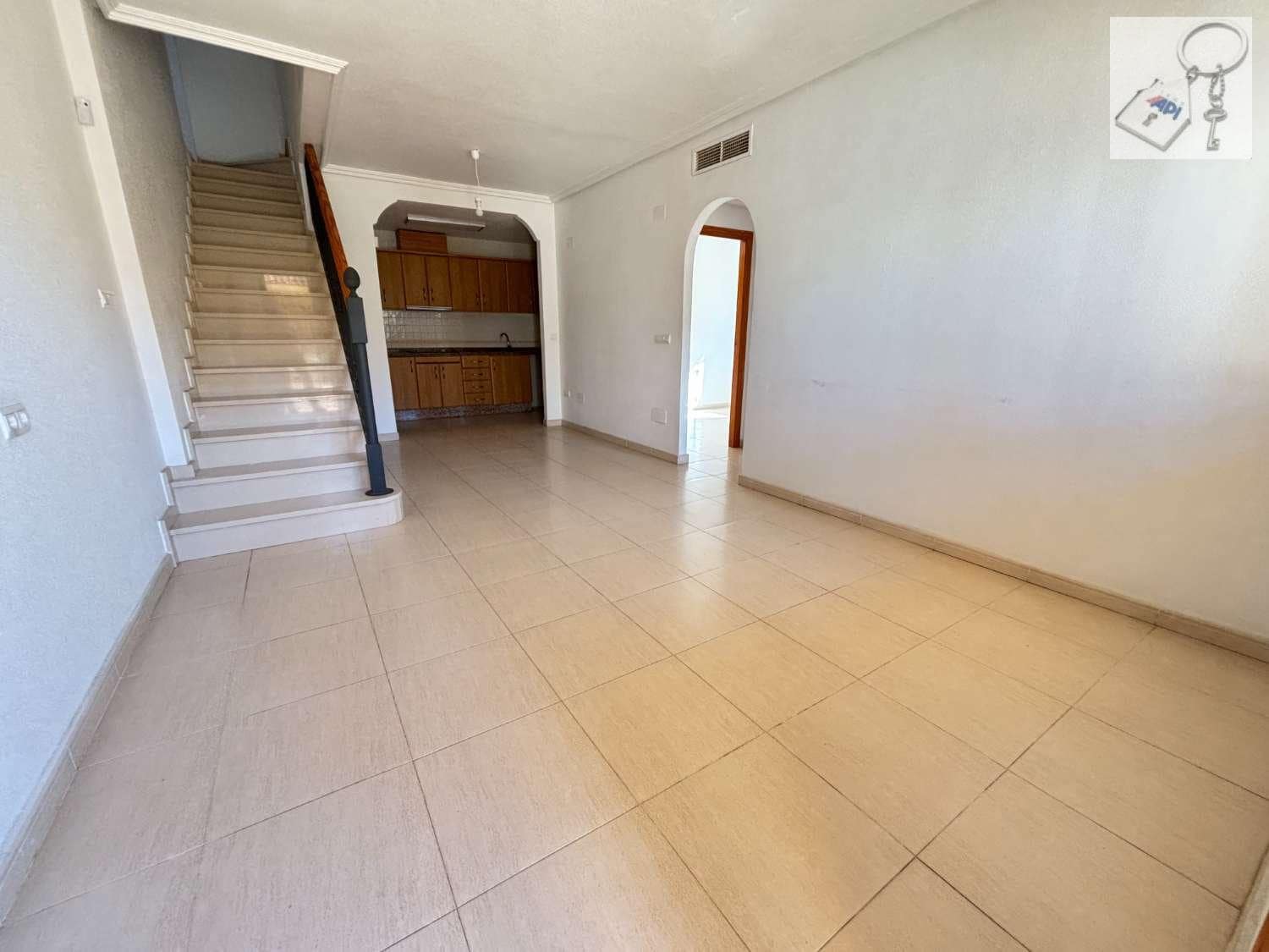 3 soverom Rekkehus til salgs i Almoradi med svømmebasseng garasje - € 218 500 (Ref: 9854887)