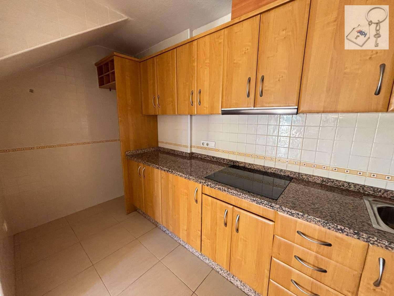 3 soverom Rekkehus til salgs i Almoradi med svømmebasseng garasje - € 218 500 (Ref: 9854887)