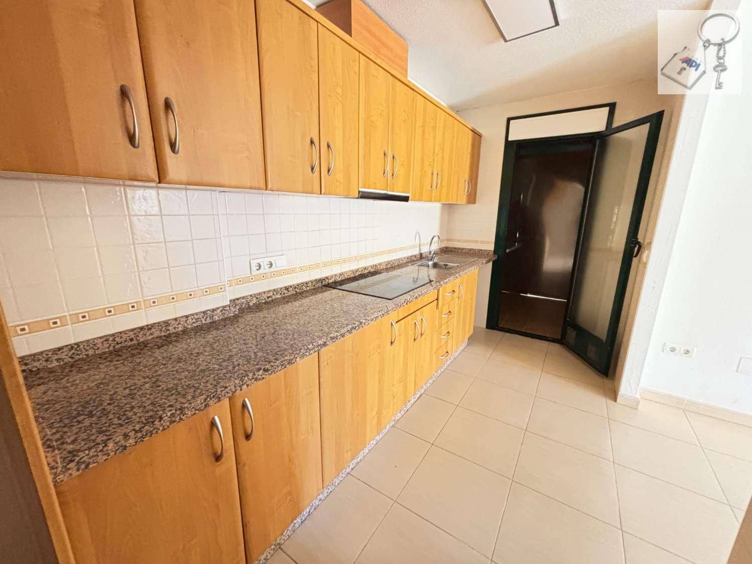 3 soverom Rekkehus til salgs i Almoradi med svømmebasseng garasje - € 218 500 (Ref: 9854887)