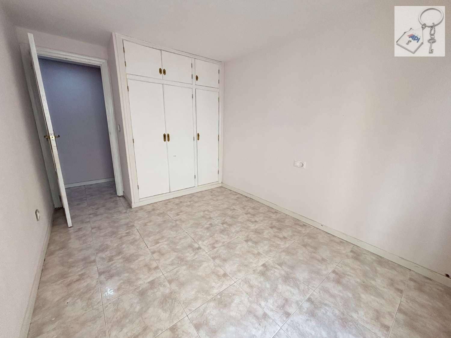 4 sovrum Strandlägenhet till salu i Muchamiel / Mutxamel - 239 000 € (Ref: 9889717)