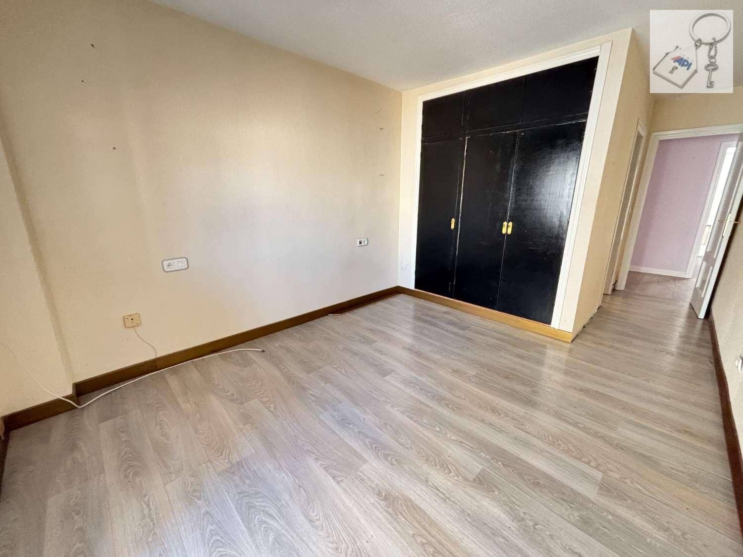 4 sovrum Strandlägenhet till salu i Muchamiel / Mutxamel - 239 000 € (Ref: 9889717)