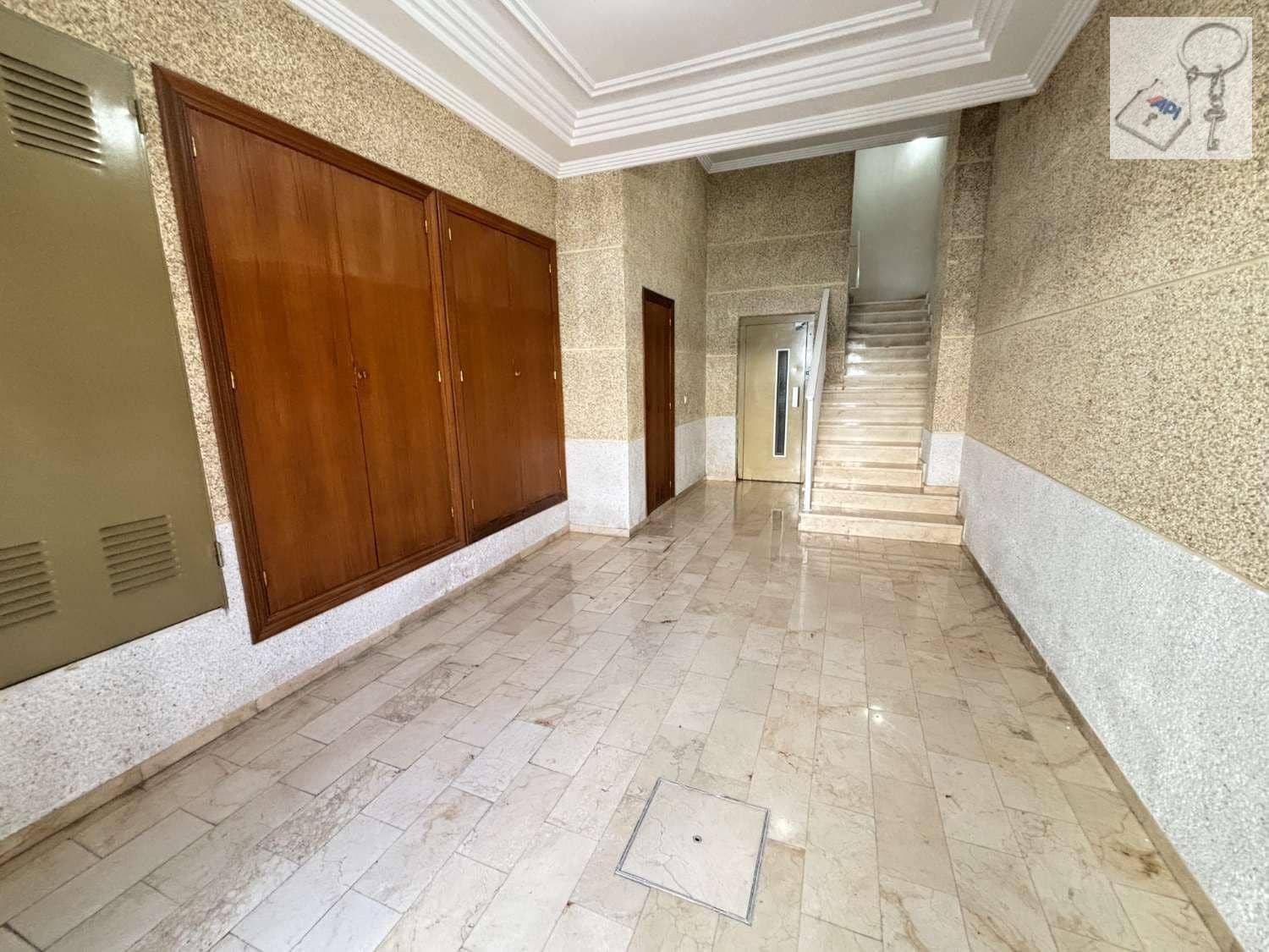 4 sovrum Strandlägenhet till salu i Muchamiel / Mutxamel - 239 000 € (Ref: 9889717)