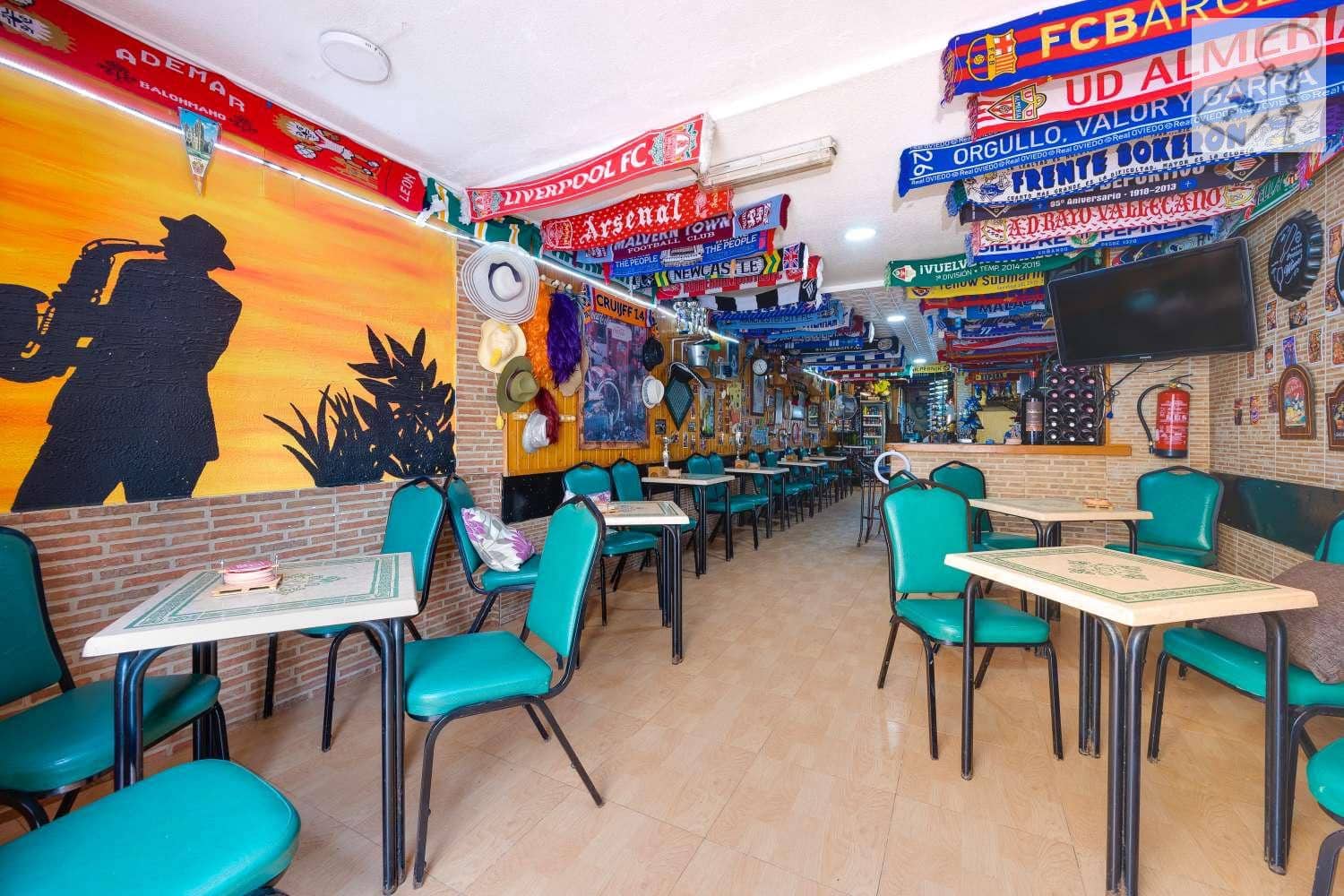 Restaurant/bar te koop in Torrevieja - € 270.000 (Ref: 9891626)